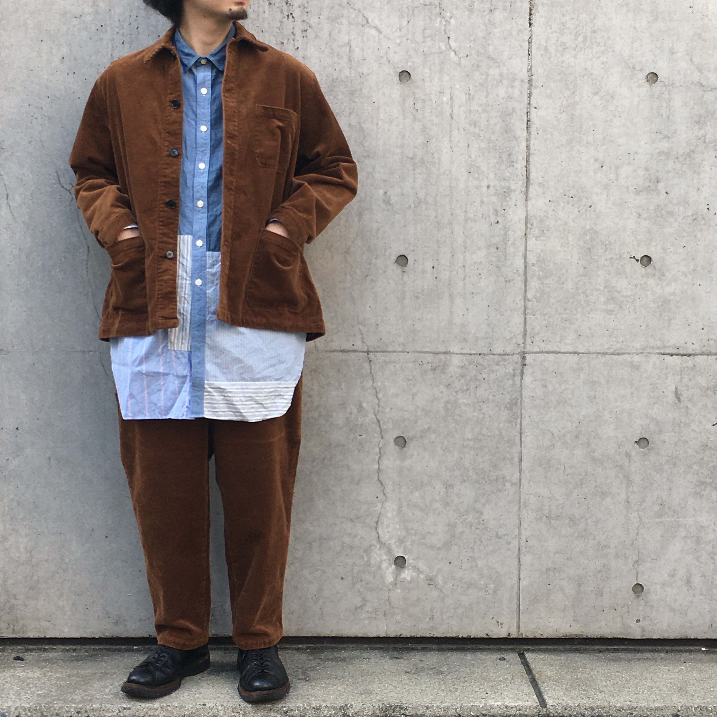 Read more about the article 【H.UNIT】8w corduroy SHIRTALL&COCK PANTS / 重厚感のあるコーデュロイセット。