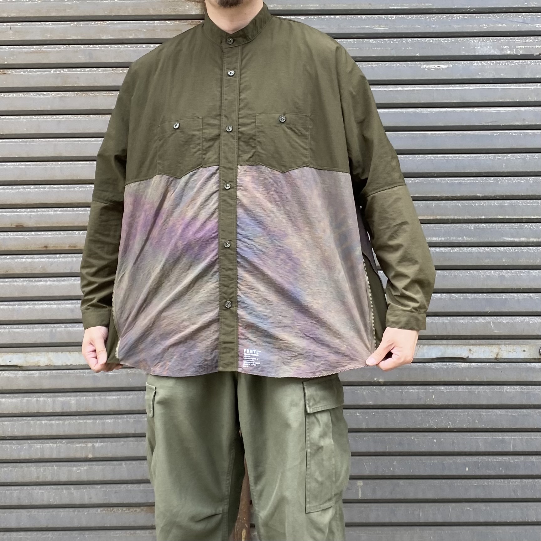 Read more about the article 【FDMTL】SIDE ZIP OVERSIZED SHIRT 新型入荷しました。