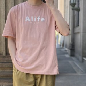 【H.UNIT】Alife print Tee Smoke pink