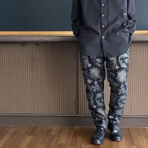 【weac.】RELAX PANTS Black Paisley